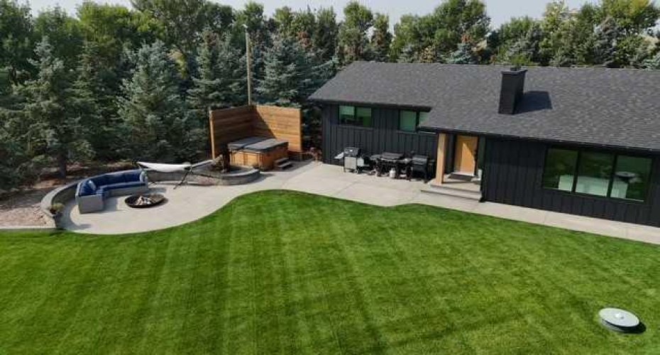 223001 Township Road 92, Rural Lethbridge County, Alberta T0L 0V0, 5 Bedrooms Bedrooms, ,3 BathroomsBathrooms,Residential,For Sale,Township Road 92,A2293137