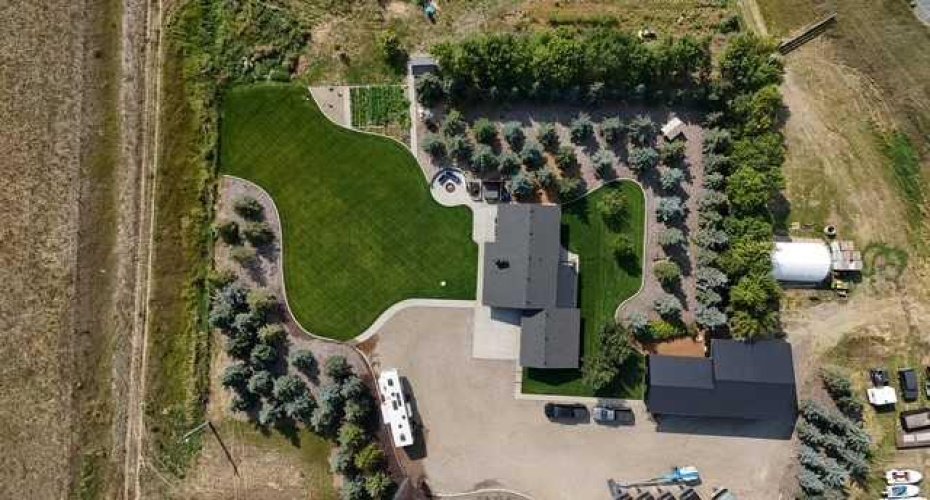 223001 Township Road 92, Rural Lethbridge County, Alberta T0L 0V0, 5 Bedrooms Bedrooms, ,3 BathroomsBathrooms,Residential,For Sale,Township Road 92,A2293137
