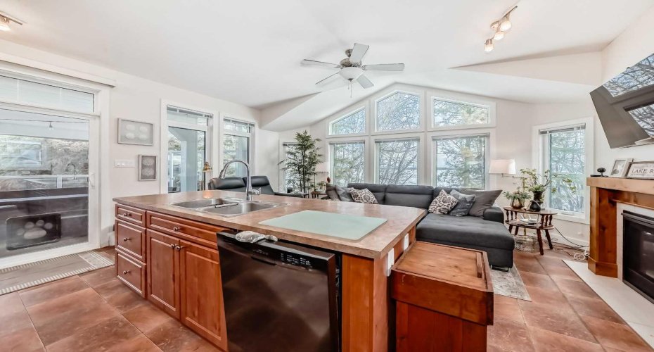 35468 Range Road 30, Rural Red Deer County, Alberta T4G 0M3, 2 Bedrooms Bedrooms, ,2 BathroomsBathrooms,Residential,For Sale,Range Road 30,A2293153