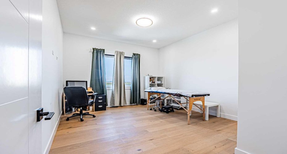 424 Watercrest Place, Chestermere, Alberta T1X 2Y9, 8 Bedrooms Bedrooms, ,7 BathroomsBathrooms,Residential,For Sale,Watercrest,A2293178