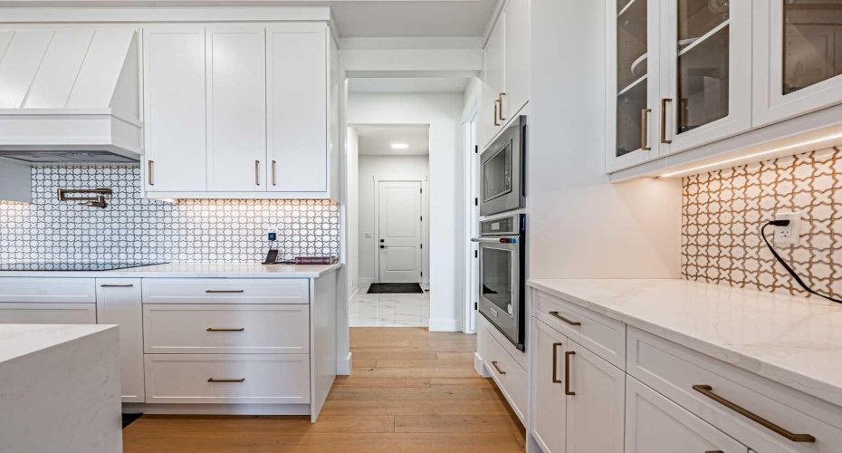 424 Watercrest Place, Chestermere, Alberta T1X 2Y9, 8 Bedrooms Bedrooms, ,7 BathroomsBathrooms,Residential,For Sale,Watercrest,A2293178