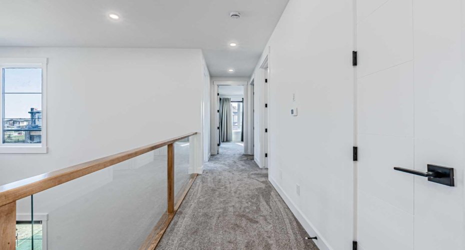 424 Watercrest Place, Chestermere, Alberta T1X 2Y9, 8 Bedrooms Bedrooms, ,7 BathroomsBathrooms,Residential,For Sale,Watercrest,A2293178