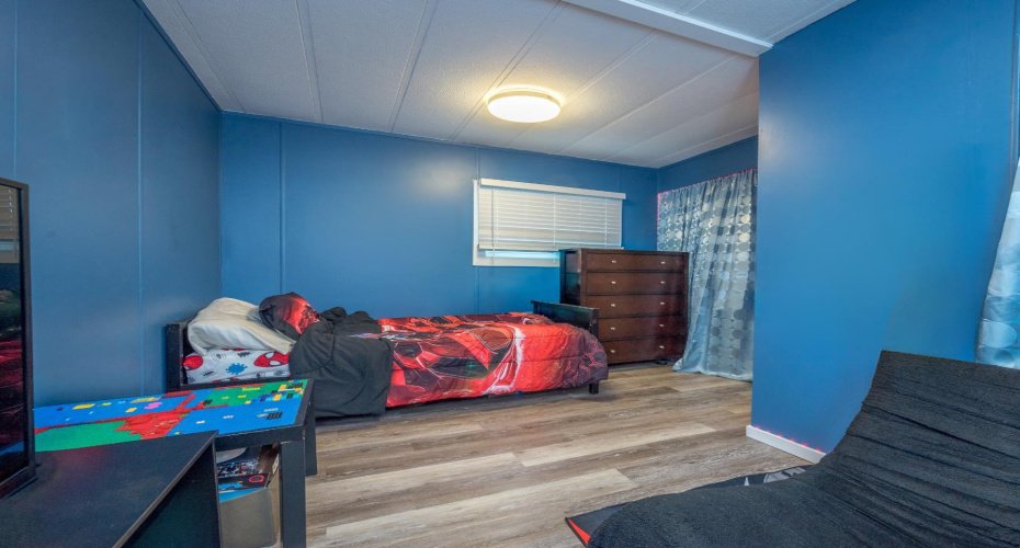 10615 88 Street, Grande Prairie, Alberta T8X 1P5, 2 Bedrooms Bedrooms, ,1 BathroomBathrooms,Mobile,For Sale,88,A2293183