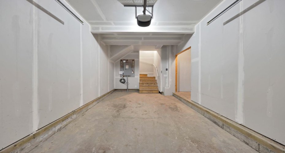 10060 46 Street, Calgary, Alberta T3J 2H8, 2 Bedrooms Bedrooms, ,3 BathroomsBathrooms,Residential,For Sale,46,A2293189