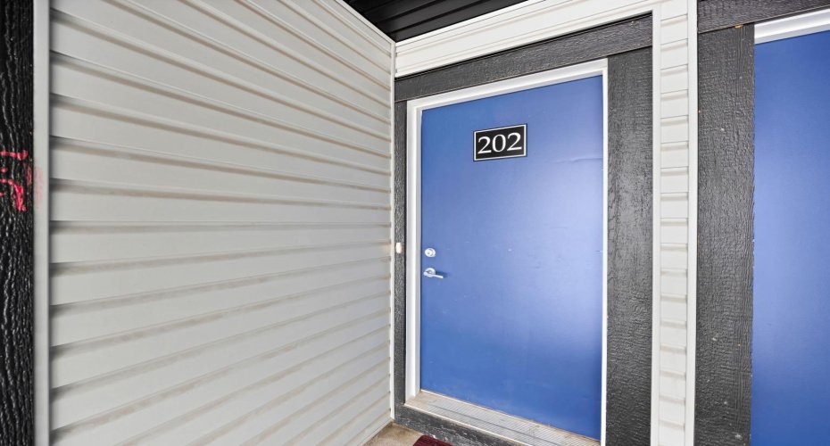 10060 46 Street, Calgary, Alberta T3J 2H8, 2 Bedrooms Bedrooms, ,3 BathroomsBathrooms,Residential,For Sale,46,A2293189