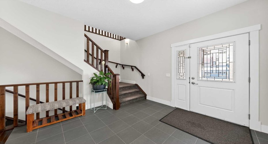 14 Evansfield Road, Calgary, Alberta T3P 0L1, 4 Bedrooms Bedrooms, ,3 BathroomsBathrooms,Residential,For Sale,Evansfield,A2293190