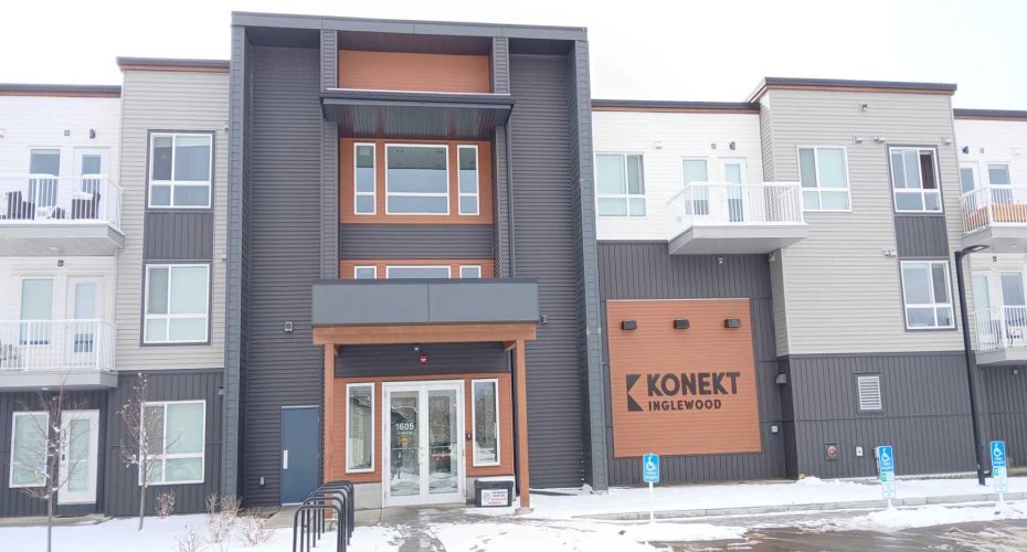 1605 17 Street, Calgary, Alberta T2G 2L7, 2 Bedrooms Bedrooms, ,2 BathroomsBathrooms,Residential,For Sale,17,A2293191