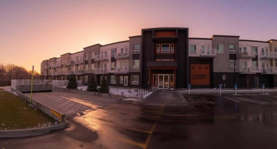 1605 17 Street, Calgary, Alberta T2G 2L7, 2 Bedrooms Bedrooms, ,2 BathroomsBathrooms,Residential,For Sale,17,A2293191