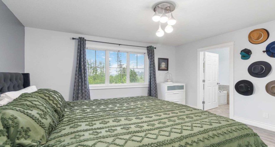 105 Gravelstone Road, Fort McMurray, Alberta T9K0W9, 5 Bedrooms Bedrooms, ,4 BathroomsBathrooms,Residential,For Sale,Gravelstone,A2293198