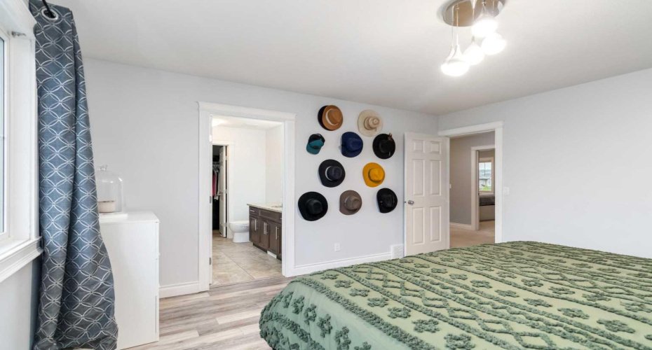 105 Gravelstone Road, Fort McMurray, Alberta T9K0W9, 5 Bedrooms Bedrooms, ,4 BathroomsBathrooms,Residential,For Sale,Gravelstone,A2293198