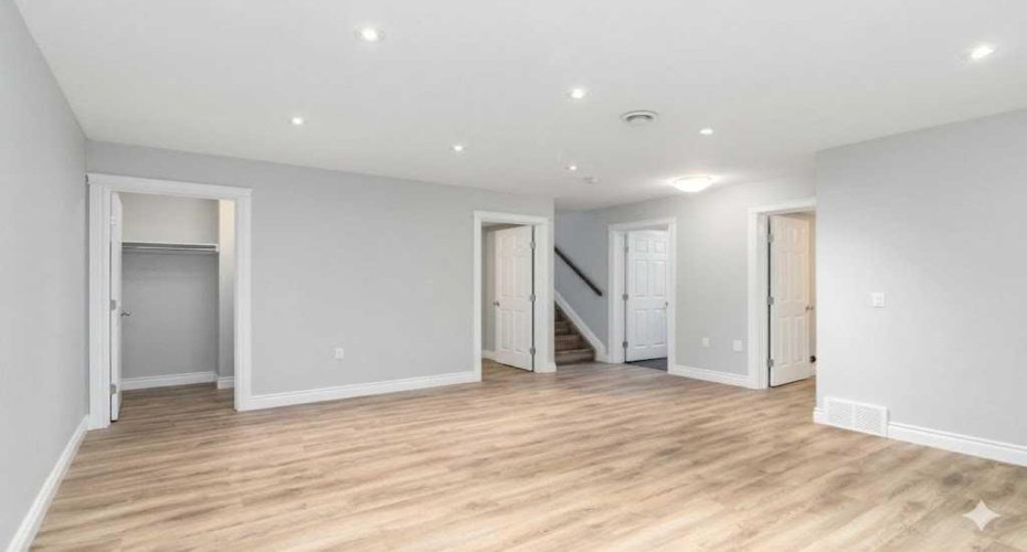 105 Gravelstone Road, Fort McMurray, Alberta T9K0W9, 5 Bedrooms Bedrooms, ,4 BathroomsBathrooms,Residential,For Sale,Gravelstone,A2293198