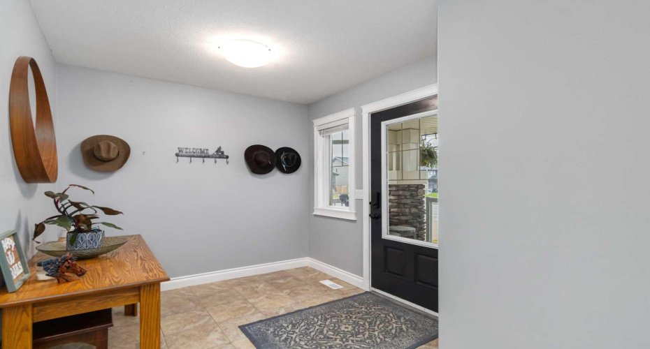 105 Gravelstone Road, Fort McMurray, Alberta T9K0W9, 5 Bedrooms Bedrooms, ,4 BathroomsBathrooms,Residential,For Sale,Gravelstone,A2293198