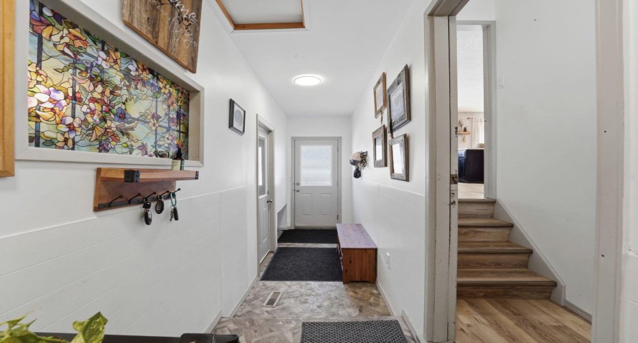 51026 Highway 587, Rural Clearwater County, Alberta T0M1C0, 4 Bedrooms Bedrooms, ,3 BathroomsBathrooms,Agri-business,For Sale,Highway 587,A2293207