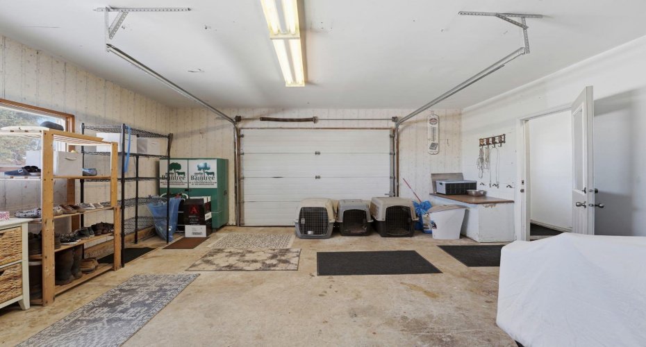 51026 Highway 587, Rural Clearwater County, Alberta T0M1C0, 4 Bedrooms Bedrooms, ,3 BathroomsBathrooms,Agri-business,For Sale,Highway 587,A2293207