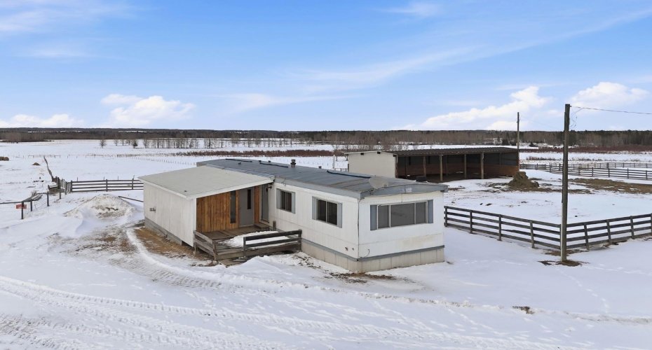 51026 Highway 587, Rural Clearwater County, Alberta T0M1C0, 4 Bedrooms Bedrooms, ,3 BathroomsBathrooms,Agri-business,For Sale,Highway 587,A2293207