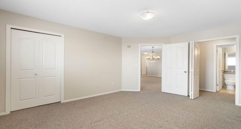 4975 130 Avenue, Calgary, Alberta T2Z 4P1, 2 Bedrooms Bedrooms, ,2 BathroomsBathrooms,Residential,For Sale,130,A2293208