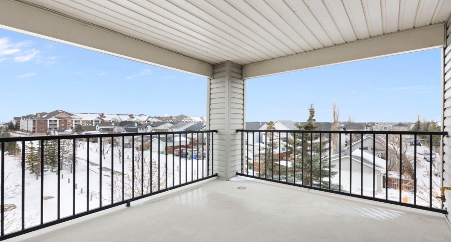 4975 130 Avenue, Calgary, Alberta T2Z 4P1, 2 Bedrooms Bedrooms, ,2 BathroomsBathrooms,Residential,For Sale,130,A2293208