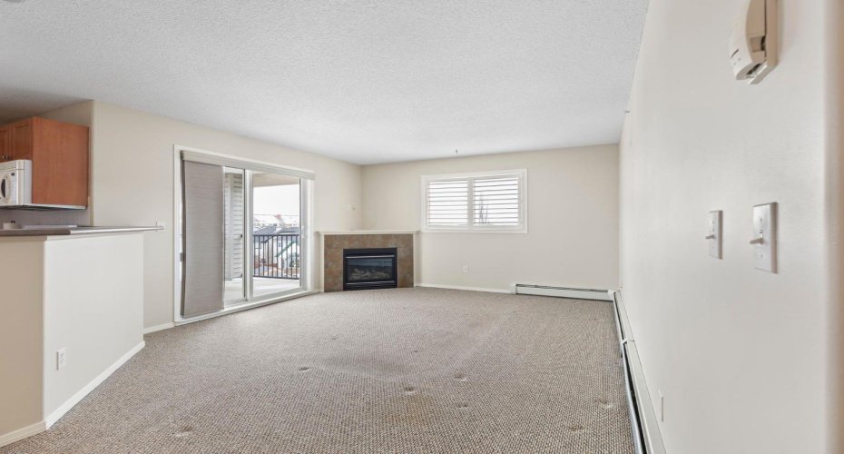 4975 130 Avenue, Calgary, Alberta T2Z 4P1, 2 Bedrooms Bedrooms, ,2 BathroomsBathrooms,Residential,For Sale,130,A2293208