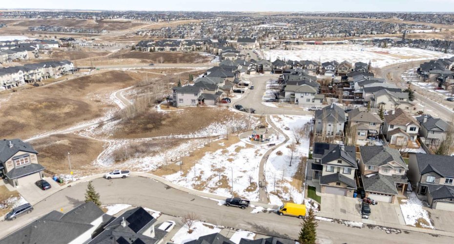 196 Kincora Hill, Calgary, Alberta T3R 0A8, 4 Bedrooms Bedrooms, ,4 BathroomsBathrooms,Residential,For Sale,Kincora,A2293211