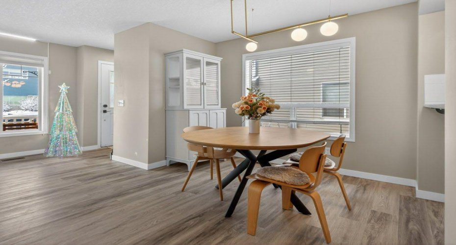 1012 Windsong Drive, Airdrie, Alberta T4B 0P2, 2 Bedrooms Bedrooms, ,4 BathroomsBathrooms,Residential,For Sale,Windsong,A2293220