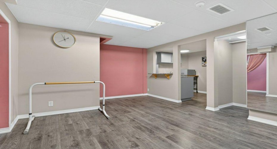 1012 Windsong Drive, Airdrie, Alberta T4B 0P2, 2 Bedrooms Bedrooms, ,4 BathroomsBathrooms,Residential,For Sale,Windsong,A2293220