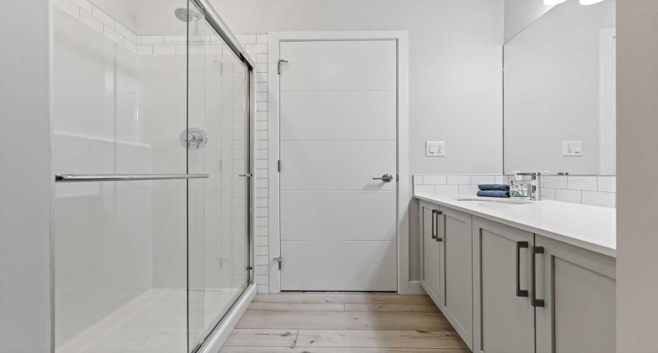 255 Les Jardins Park, Calgary, Alberta T2C 5W9, 2 Bedrooms Bedrooms, ,2 BathroomsBathrooms,Residential,For Sale,Les Jardins,A2293228