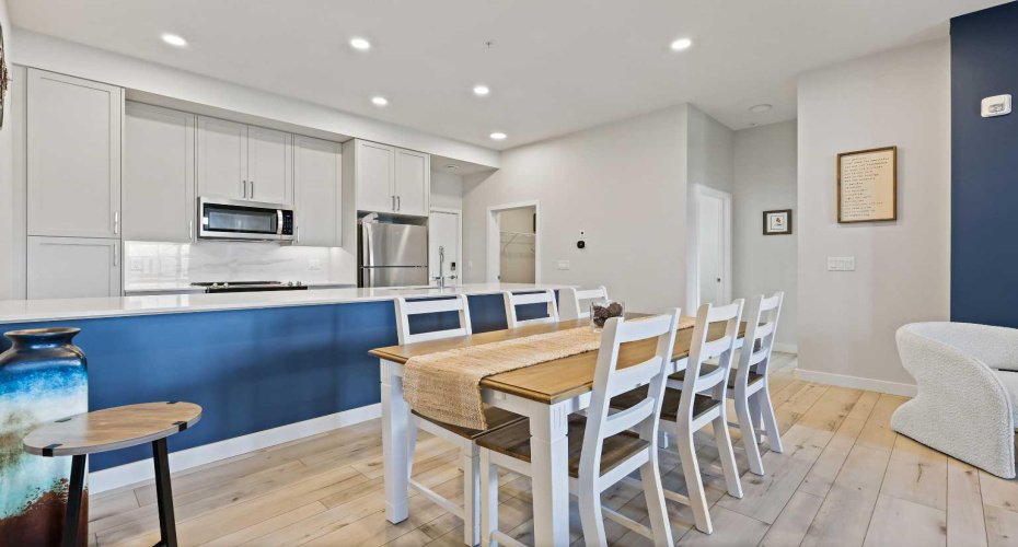 255 Les Jardins Park, Calgary, Alberta T2C 5W9, 2 Bedrooms Bedrooms, ,2 BathroomsBathrooms,Residential,For Sale,Les Jardins,A2293228