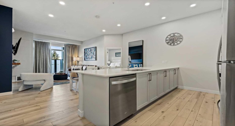 255 Les Jardins Park, Calgary, Alberta T2C 5W9, 2 Bedrooms Bedrooms, ,2 BathroomsBathrooms,Residential,For Sale,Les Jardins,A2293228