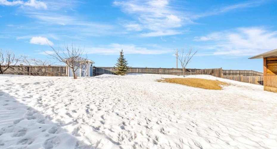 4104 74 Avenue, Lloydminster, Alberta T9V 2H6, 5 Bedrooms Bedrooms, ,3 BathroomsBathrooms,Residential,For Sale,74,A2293233