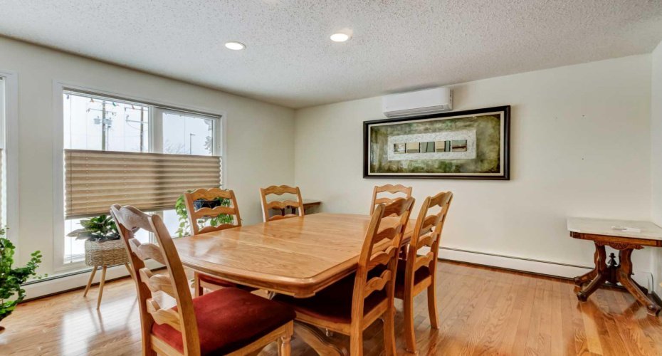 703 Memorial Avenue, Vulcan, Alberta T0L 2B0, 4 Bedrooms Bedrooms, ,3 BathroomsBathrooms,Residential,For Sale,Memorial,A2293238