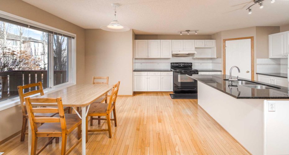 110 Hampstead Rise, Calgary, Alberta T3A 6B5, 5 Bedrooms Bedrooms, ,4 BathroomsBathrooms,Residential,For Sale,Hampstead,A2293244