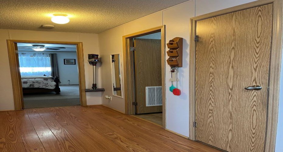 10615 88 Street, Grande Prairie, Alberta T8X 1P5, 3 Bedrooms Bedrooms, ,2 BathroomsBathrooms,Mobile,For Sale,88,A2293250