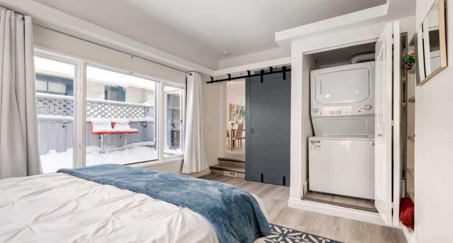 1416 Memorial Drive, Calgary, Alberta T2N3E5, 3 Bedrooms Bedrooms, ,2 BathroomsBathrooms,Residential,For Sale,Memorial,A2293255