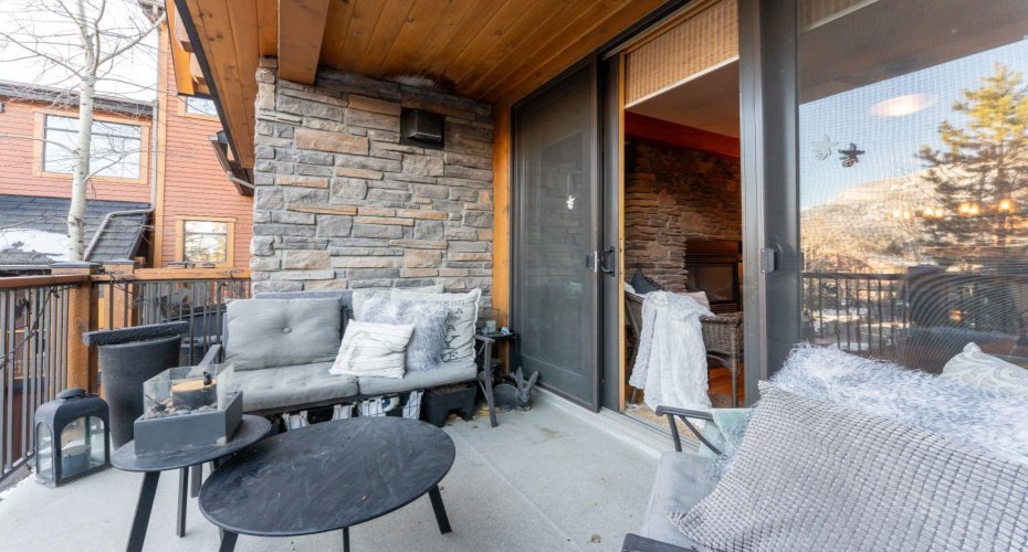 101B Stewart Creek Landing, Canmore, Alberta T1W0E3, 2 Bedrooms Bedrooms, ,2 BathroomsBathrooms,Residential,For Sale,Stewart Creek Landing,A2293258