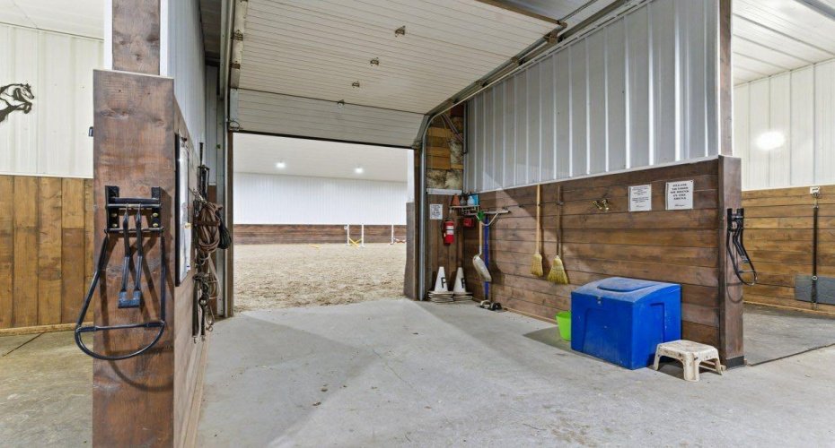 274216 112 Street, Millarville, Alberta T0L 1K0, ,2 BathroomsBathrooms,Agri-business,For Sale,112,A2293260