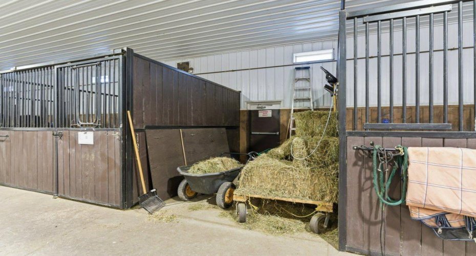 274216 112 Street, Millarville, Alberta T0L 1K0, ,2 BathroomsBathrooms,Agri-business,For Sale,112,A2293260