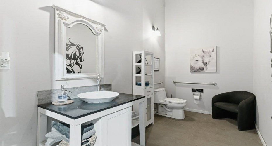 274216 112 Street, Millarville, Alberta T0L 1K0, ,2 BathroomsBathrooms,Agri-business,For Sale,112,A2293260