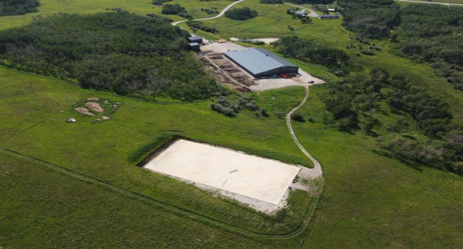 274216 112 Street, Millarville, Alberta T0L 1K0, ,2 BathroomsBathrooms,Agri-business,For Sale,112,A2293260