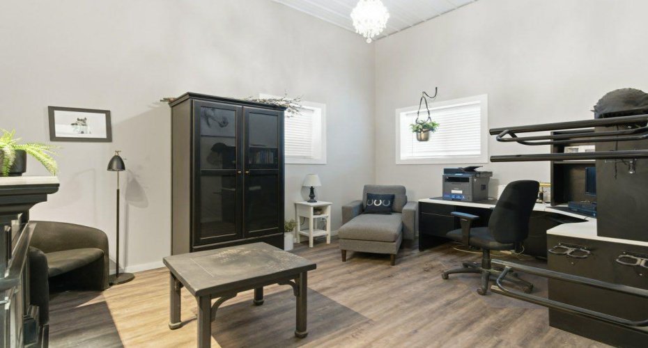 274216 112 Street, Millarville, Alberta T0L 1K0, ,2 BathroomsBathrooms,Agri-business,For Sale,112,A2293260