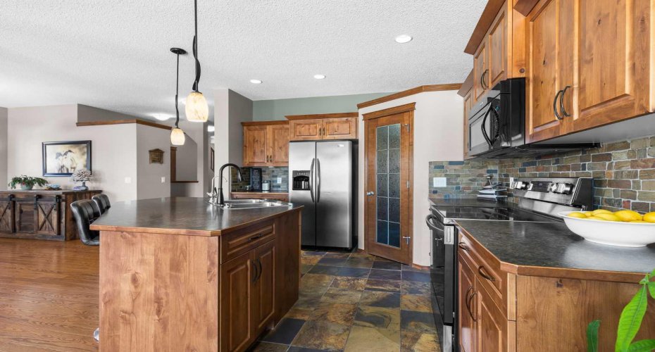 2905 Prairie Springs Grove, Airdrie, Alberta T4B 0E6, 4 Bedrooms Bedrooms, ,4 BathroomsBathrooms,Residential,For Sale,Prairie Springs,A2293268