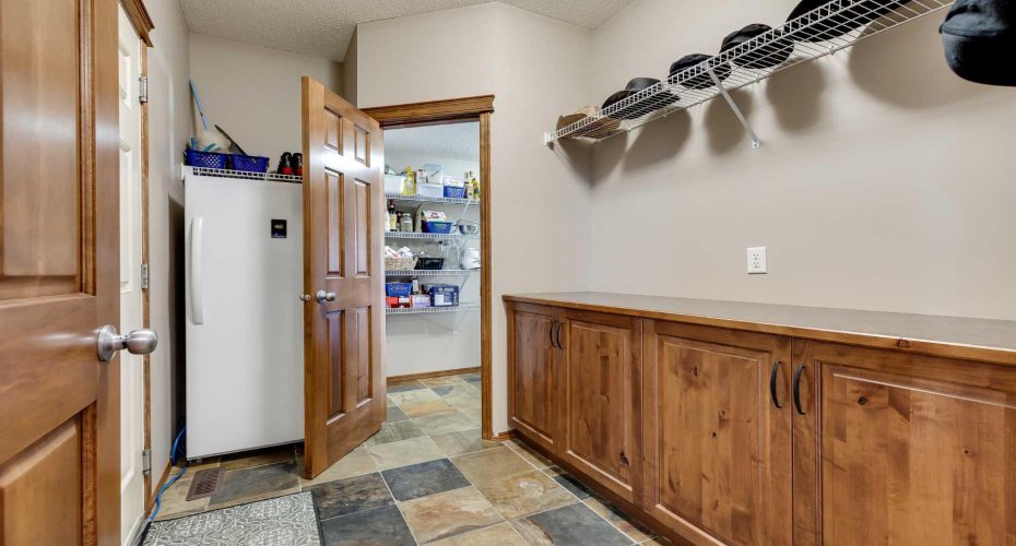 2905 Prairie Springs Grove, Airdrie, Alberta T4B 0E6, 4 Bedrooms Bedrooms, ,4 BathroomsBathrooms,Residential,For Sale,Prairie Springs,A2293268