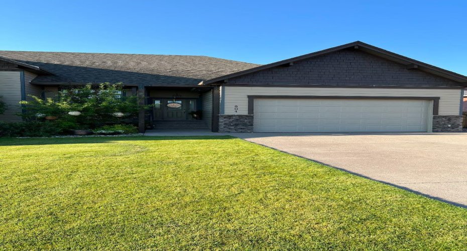 804 Fairway Boulevard, Cardston, Alberta T0K 0K0, 4 Bedrooms Bedrooms, ,3 BathroomsBathrooms,Residential,For Sale,Fairway,A2293271