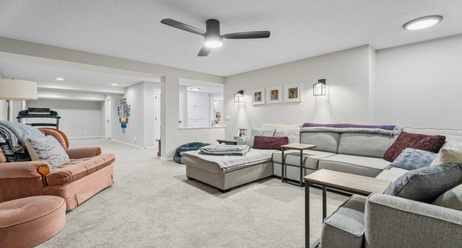 117 Rocky Ridge Landing, Calgary, Alberta t3g 4h5, 3 Bedrooms Bedrooms, ,3 BathroomsBathrooms,Residential,For Sale,Rocky Ridge,A2293275