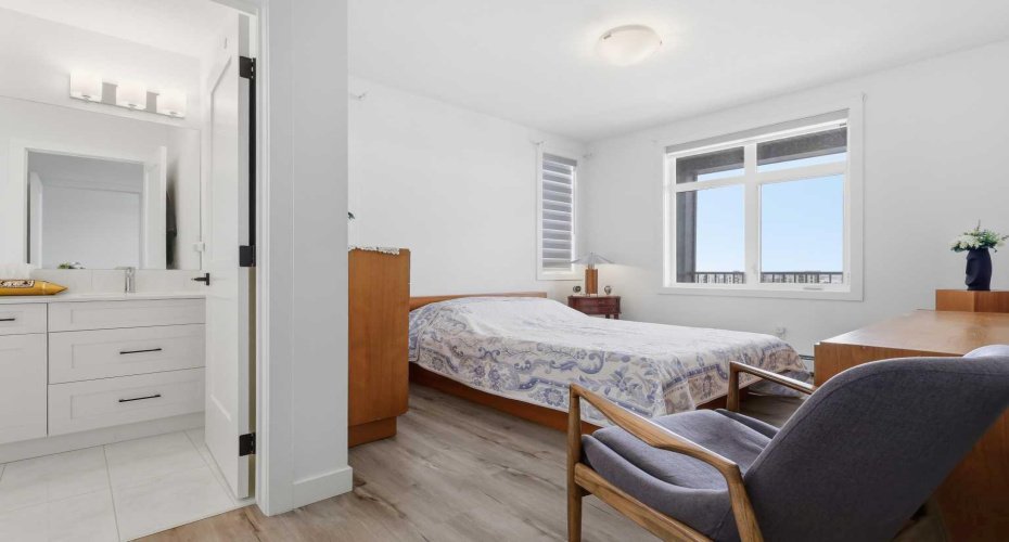 20 Sage Hill, Calgary, Alberta T3R 1Z5, 2 Bedrooms Bedrooms, ,2 BathroomsBathrooms,Residential,For Sale,Sage Hill,A2293277