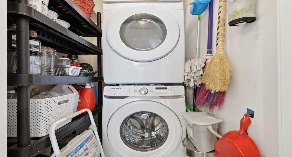 20 Sage Hill, Calgary, Alberta T3R 1Z5, 2 Bedrooms Bedrooms, ,2 BathroomsBathrooms,Residential,For Sale,Sage Hill,A2293277