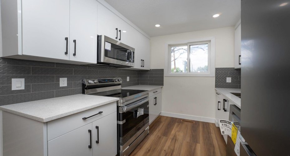 140 Whitworth Way, Calgary, Alberta T1y 6a9, 5 Bedrooms Bedrooms, ,2 BathroomsBathrooms,Residential,For Sale,Whitworth,A2293297