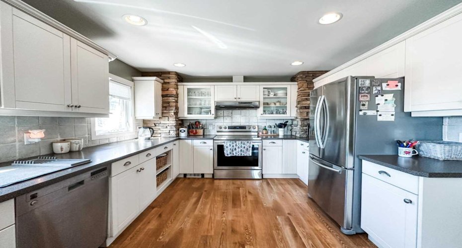 38503 Range Rd 12-3, Rural Paintearth No. 18, County of, Alberta T0C 0X0, 5 Bedrooms Bedrooms, ,2 BathroomsBathrooms,Agri-business,For Sale,Range Rd 12-3,A2293301