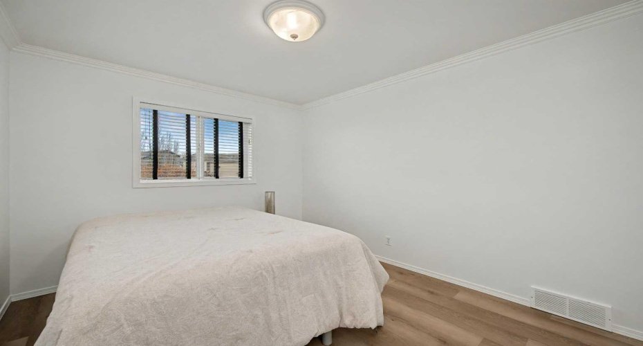 1409 Strathcona Way, Strathmore, Alberta T1P1S2, 4 Bedrooms Bedrooms, ,2 BathroomsBathrooms,Residential,For Sale,Strathcona,A2293306