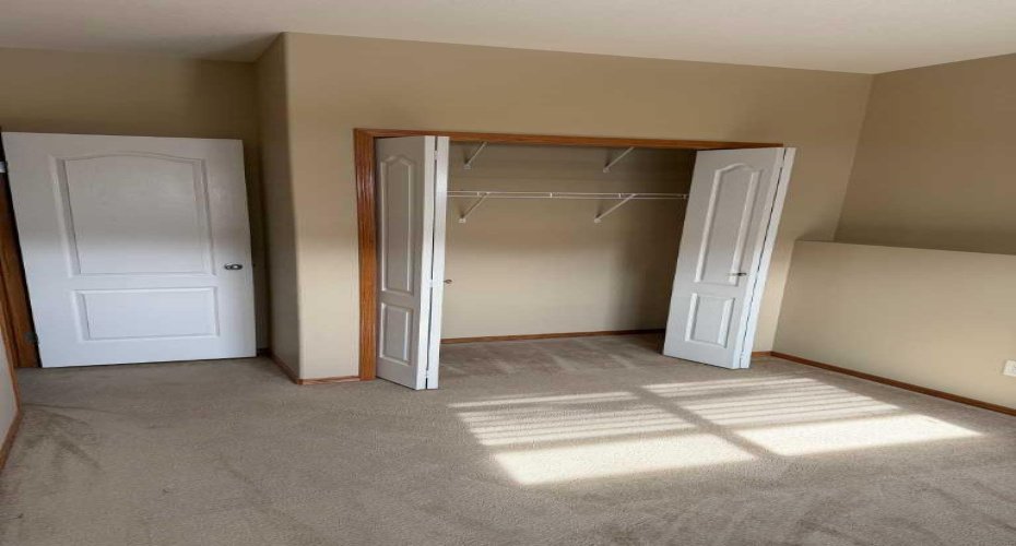 6220 Orr Drive, Red Deer, Alberta T4P 3Z8, 3 Bedrooms Bedrooms, ,2 BathroomsBathrooms,Residential,For Sale,Orr,A2293307