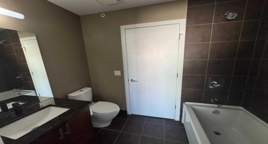 4303 1 Street, Calgary, Alberta T2E 7M3, 1 Bedroom Bedrooms, ,1 BathroomBathrooms,Residential,For Sale,1,A2293314